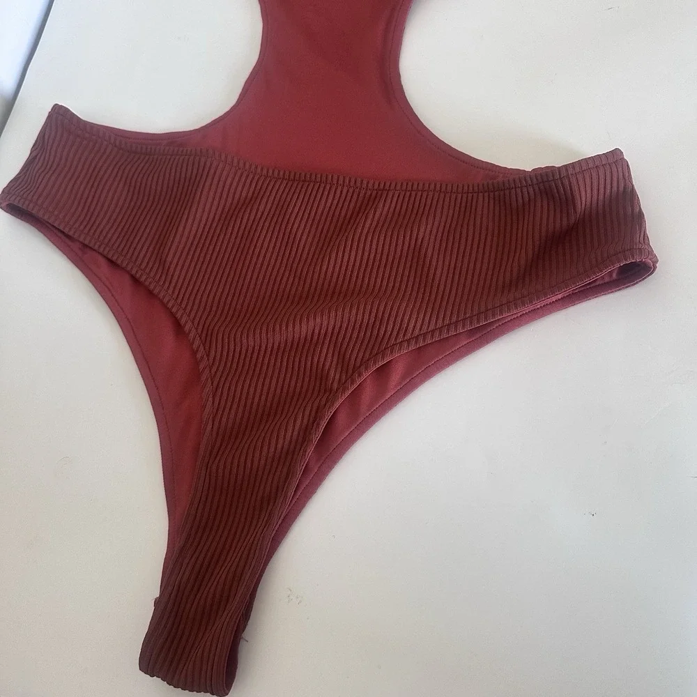 Superdown Strapless‎ Cut Out Bandeau Rust Festival Resort Vacation Sexy Club NWT